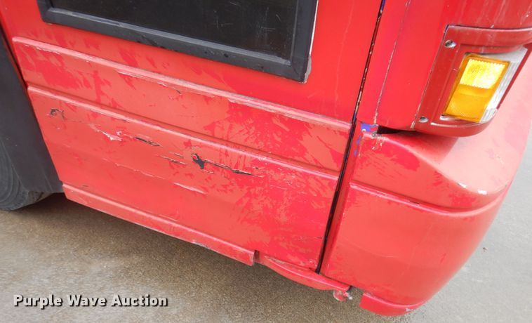 image for item DK7572 1993 MCI D4500  coach bus