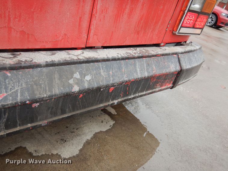 image for item DK7572 1993 MCI D4500  coach bus