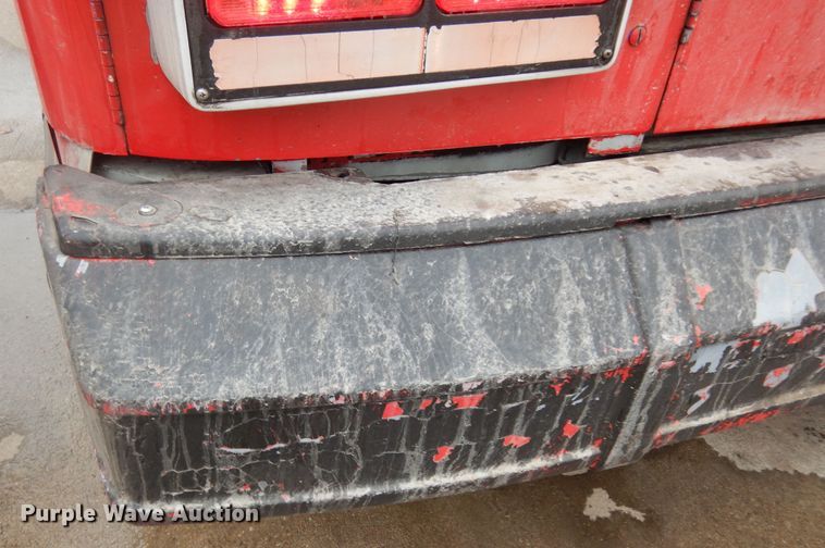 image for item DK7572 1993 MCI D4500  coach bus