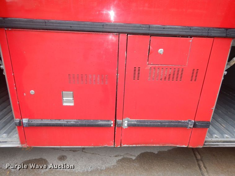 image for item DK7572 1993 MCI D4500  coach bus