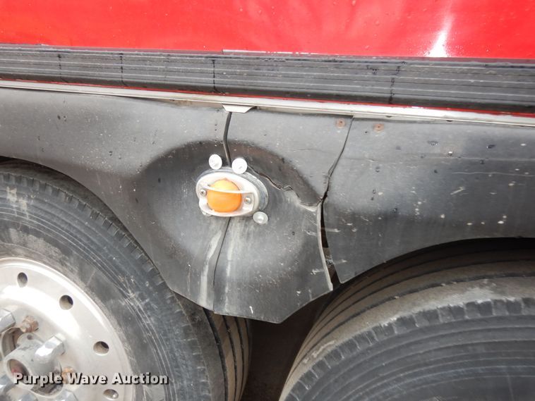 image for item DK7572 1993 MCI D4500  coach bus