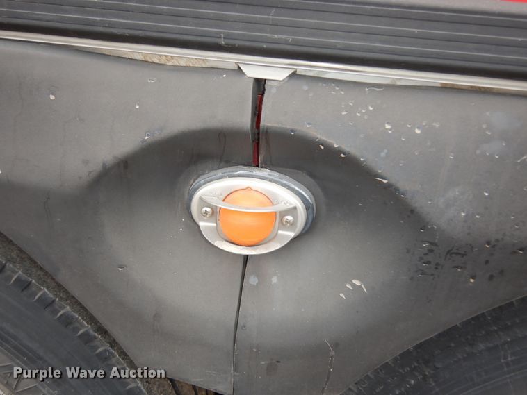 image for item DK7572 1993 MCI D4500  coach bus