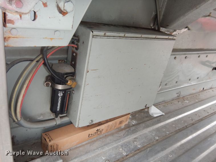 image for item DK7572 1993 MCI D4500  coach bus