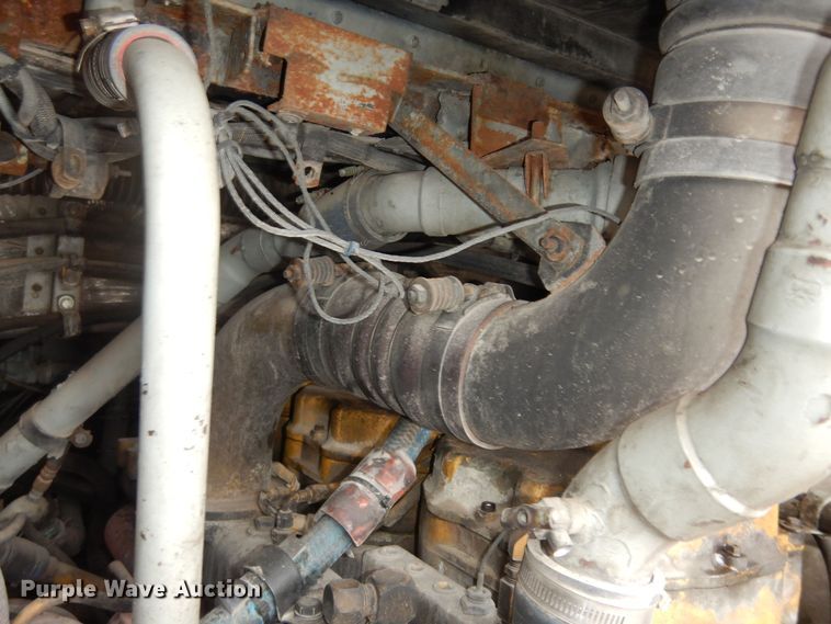 image for item DK7572 1993 MCI D4500  coach bus