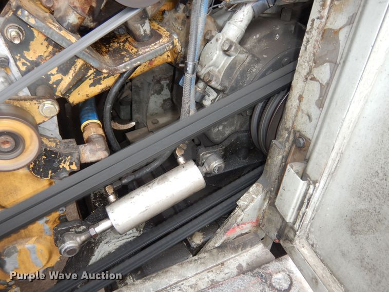 image for item DK7572 1993 MCI D4500  coach bus