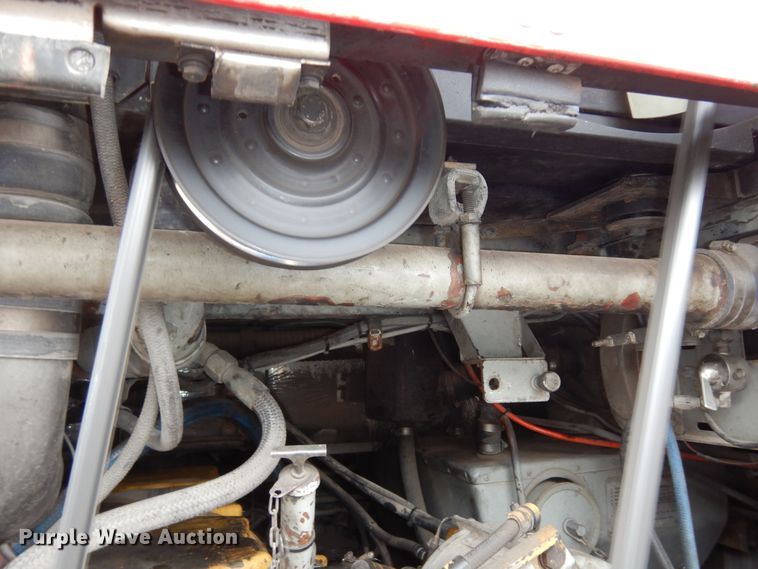 image for item DK7572 1993 MCI D4500  coach bus