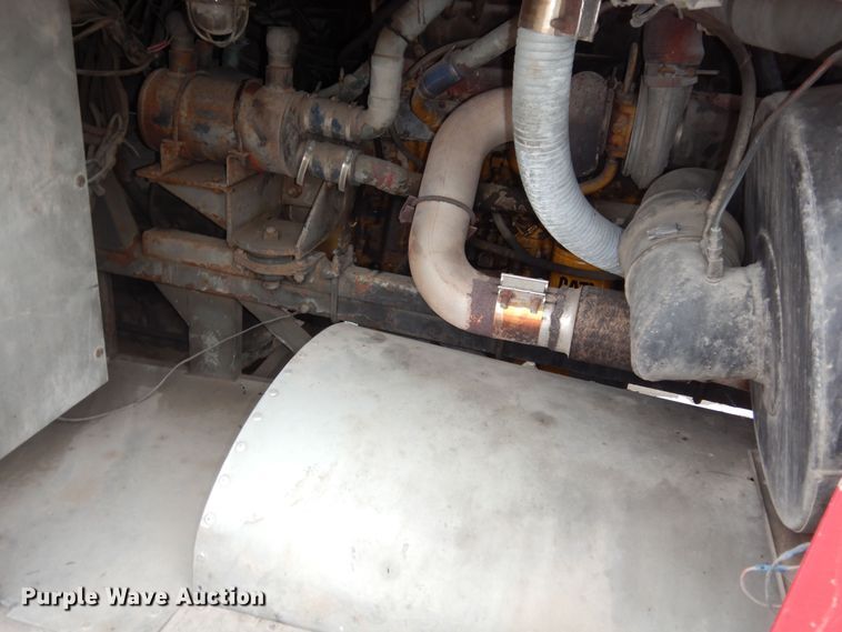 image for item DK7572 1993 MCI D4500  coach bus