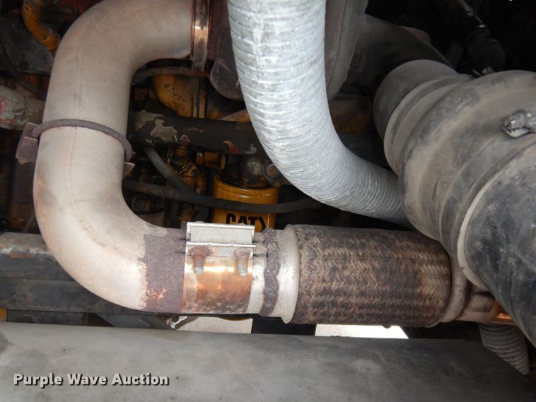 image for item DK7572 1993 MCI D4500  coach bus