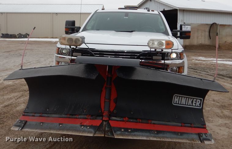 image for item DK7573 2017 Chevrolet Silverado 2500HD  Crew Cab pickup truck