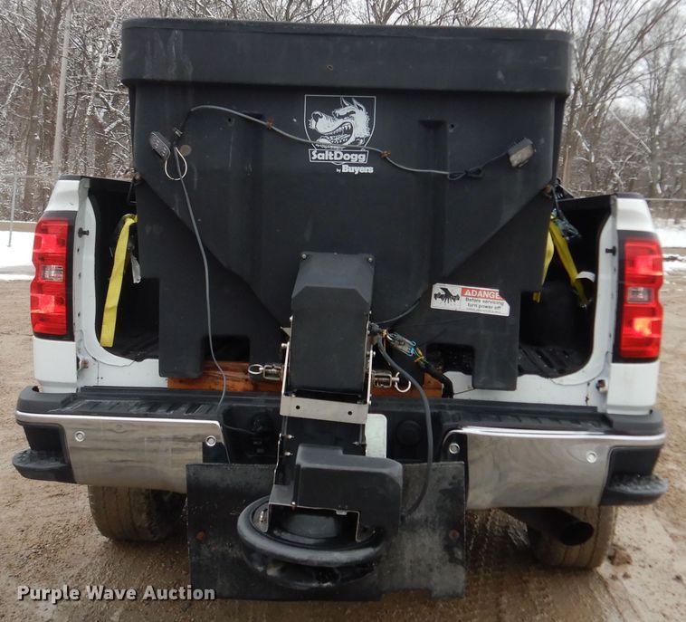 image for item DK7573 2017 Chevrolet Silverado 2500HD  Crew Cab pickup truck