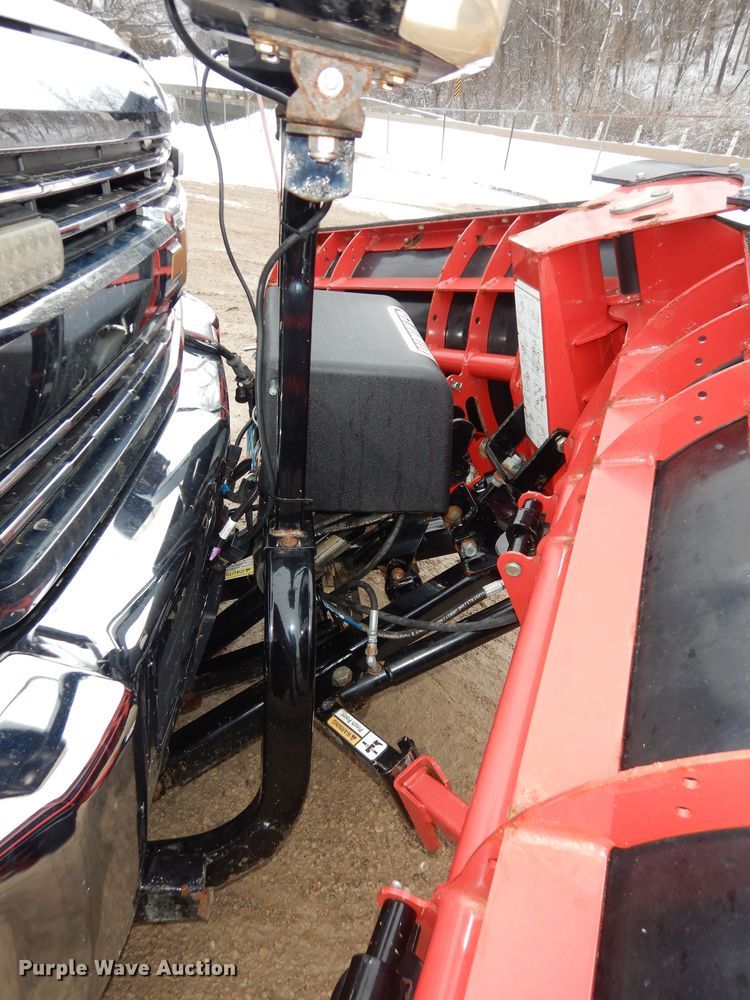 image for item DK7573 2017 Chevrolet Silverado 2500HD  Crew Cab pickup truck