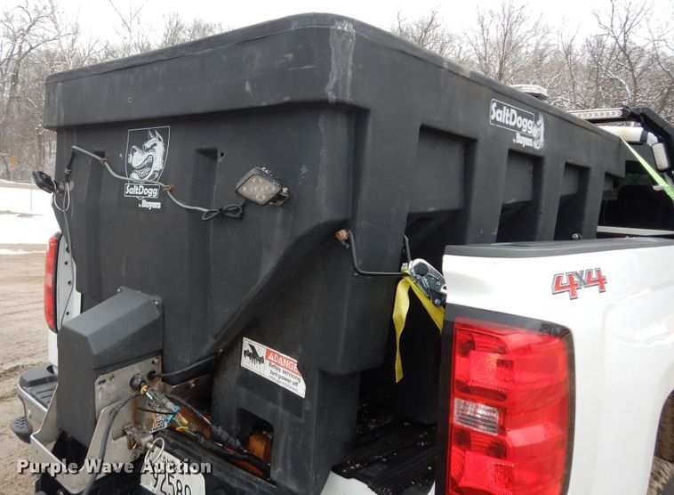 image for item DK7573 2017 Chevrolet Silverado 2500HD  Crew Cab pickup truck