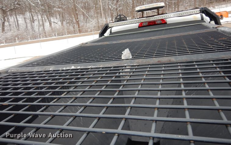 image for item DK7573 2017 Chevrolet Silverado 2500HD  Crew Cab pickup truck