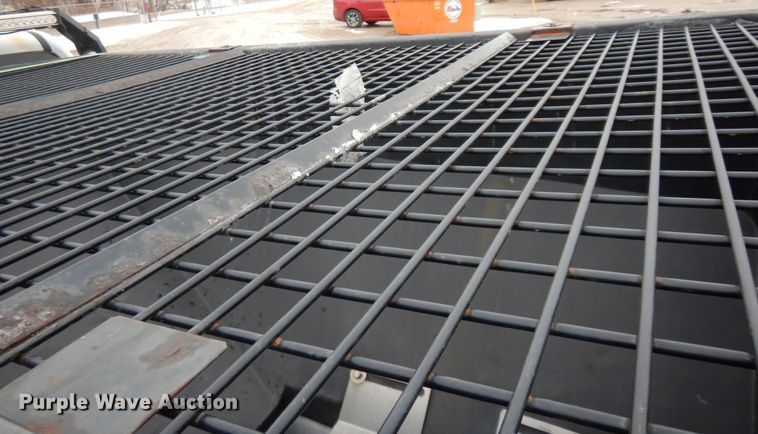 image for item DK7573 2017 Chevrolet Silverado 2500HD  Crew Cab pickup truck