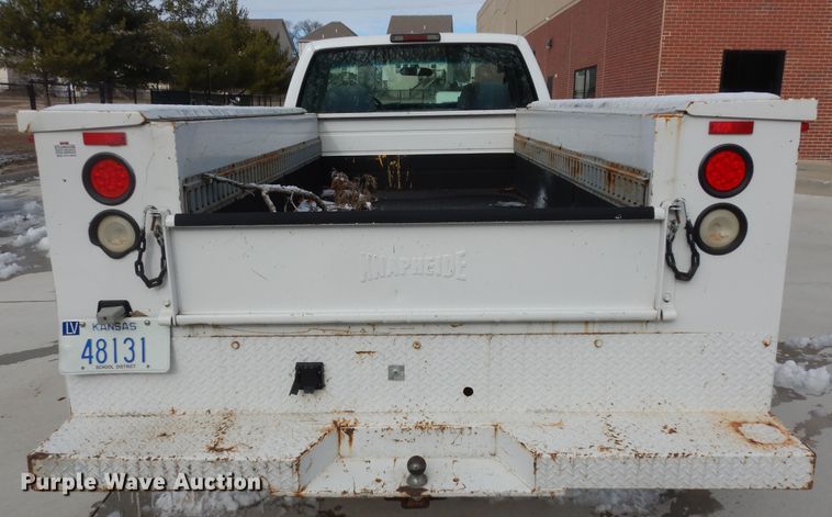 image for item DK7574 1999 GMC Sierra 2500 SL  utility bed pickup truck