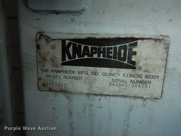 image for item DK7574 1999 GMC Sierra 2500 SL  utility bed pickup truck