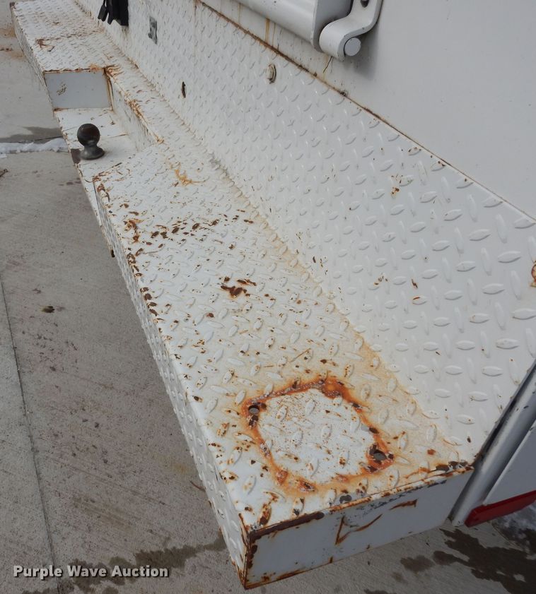 image for item DK7574 1999 GMC Sierra 2500 SL  utility bed pickup truck