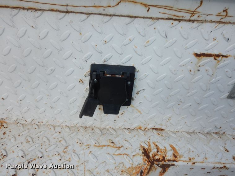 image for item DK7574 1999 GMC Sierra 2500 SL  utility bed pickup truck