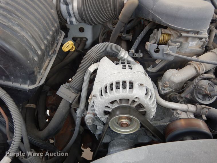 image for item DK7574 1999 GMC Sierra 2500 SL  utility bed pickup truck