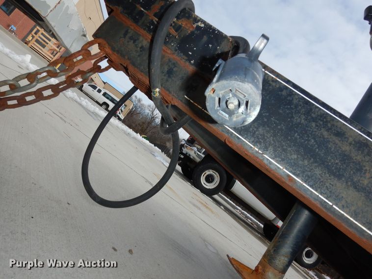 image for item DK7575 1999 Morris  equipment trailer