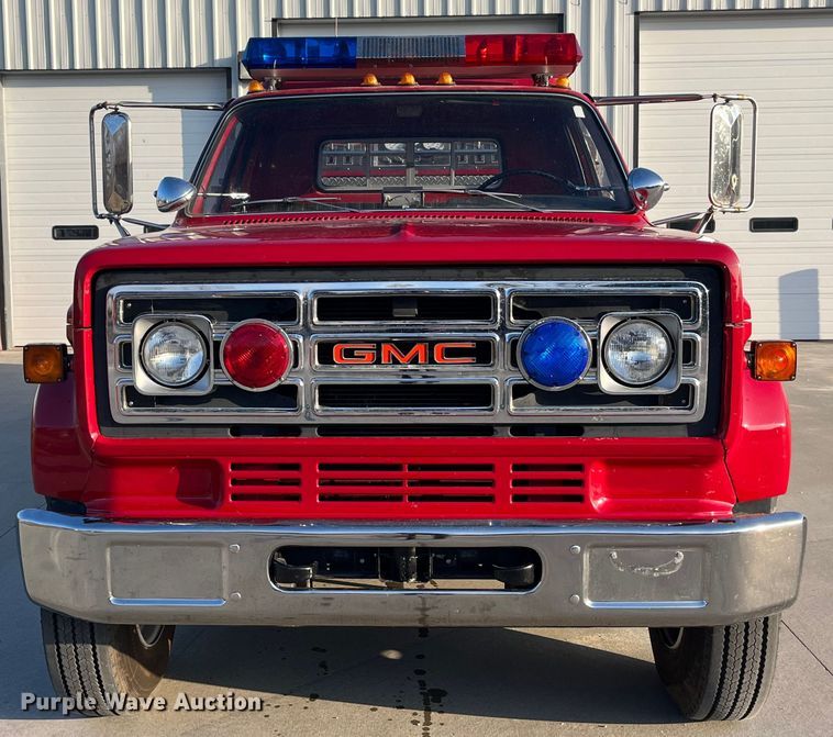 image for item DP0457 1988 GMC C7000  pumper fire truck