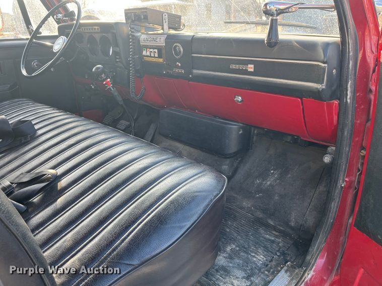 image for item DP0457 1988 GMC C7000  pumper fire truck