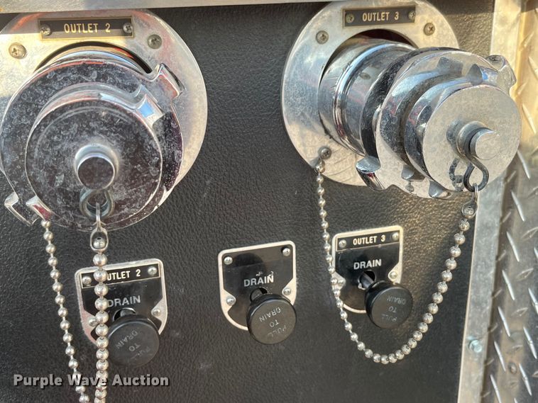 image for item DP0457 1988 GMC C7000  pumper fire truck