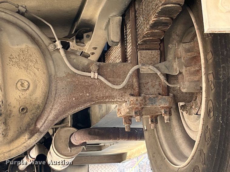 image for item DP0457 1988 GMC C7000  pumper fire truck