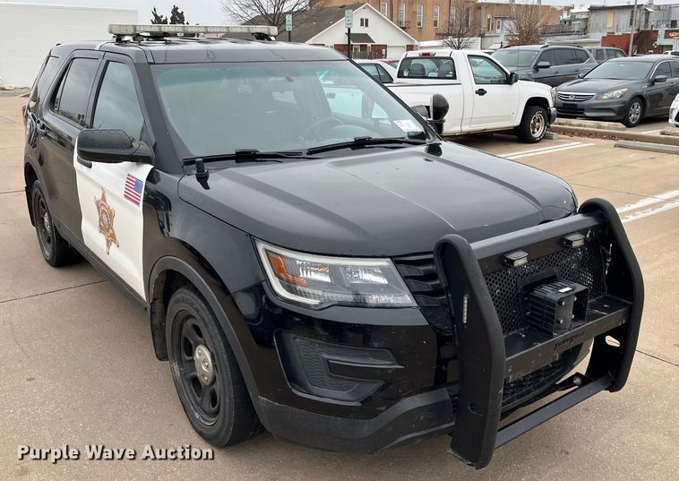 image for item DQ3946 2018 Ford Explorer Police Interceptor  SUV