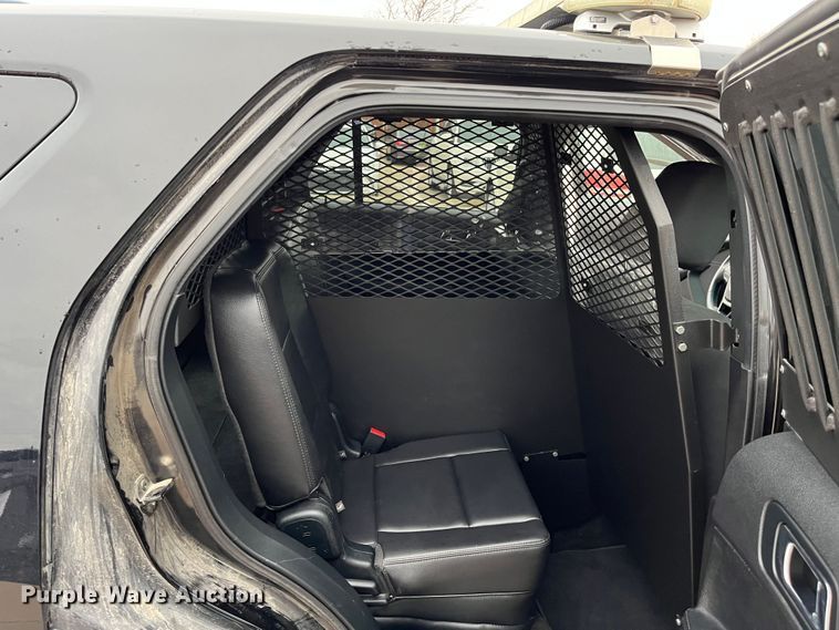 image for item DQ3946 2018 Ford Explorer Police Interceptor  SUV