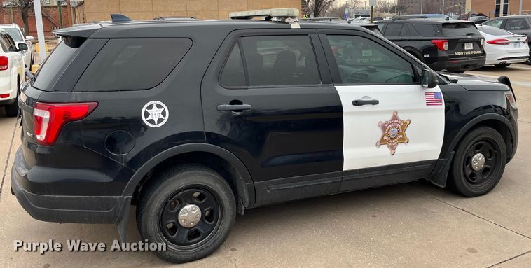 image for item DQ3949 2018 Ford Explorer Police Interceptor  SUV