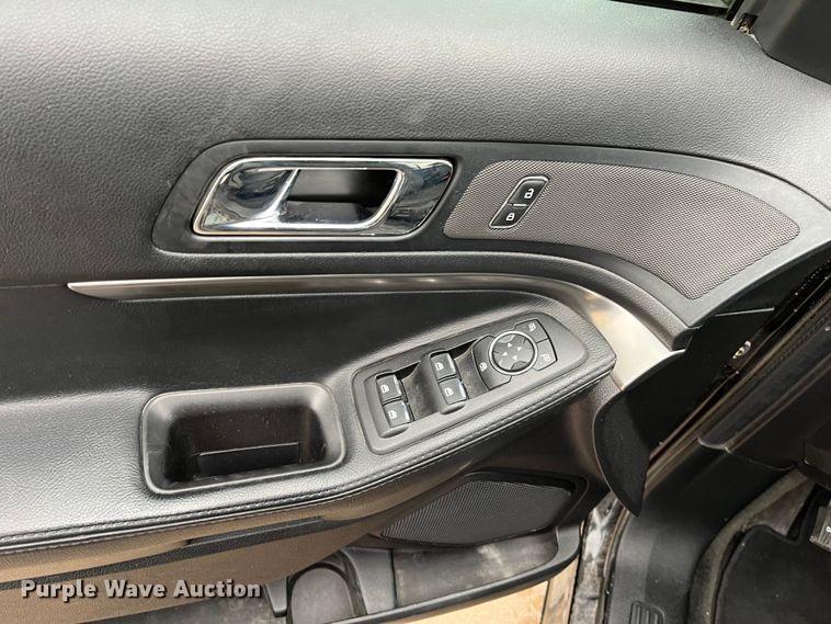 image for item DQ3949 2018 Ford Explorer Police Interceptor  SUV