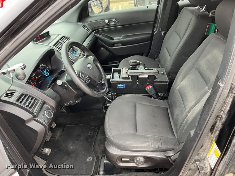 image for item DQ3949 2018 Ford Explorer Police Interceptor  SUV