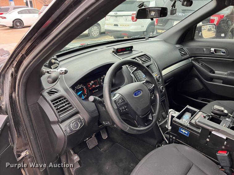 image for item DQ3949 2018 Ford Explorer Police Interceptor  SUV