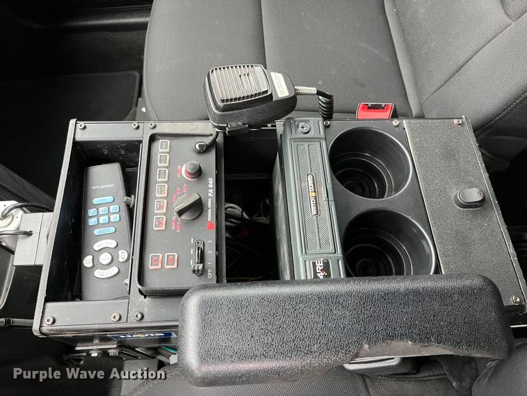 image for item DQ3949 2018 Ford Explorer Police Interceptor  SUV