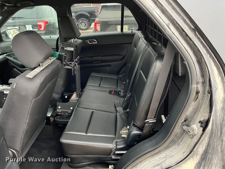 image for item DQ3949 2018 Ford Explorer Police Interceptor  SUV