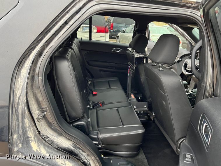 image for item DQ3949 2018 Ford Explorer Police Interceptor  SUV