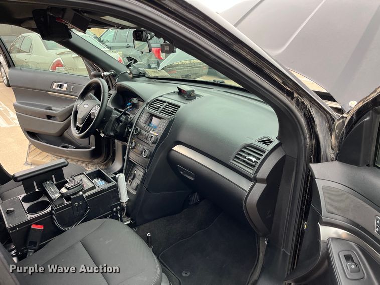 image for item DQ3949 2018 Ford Explorer Police Interceptor  SUV