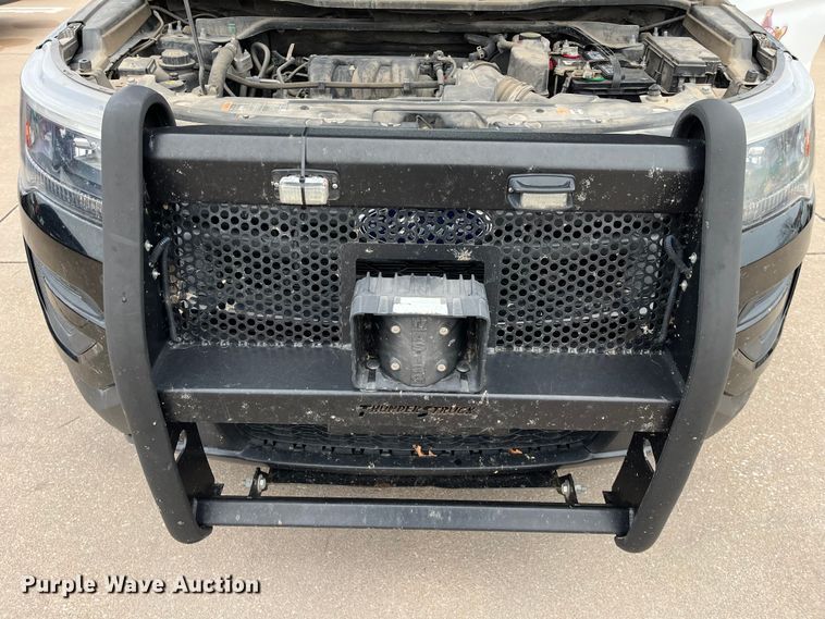 image for item DQ3949 2018 Ford Explorer Police Interceptor  SUV