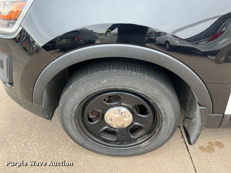 image for item DQ3949 2018 Ford Explorer Police Interceptor  SUV