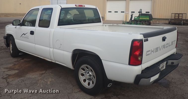 image for item DQ5084 2006 Chevrolet Silverado 1500  pickup truck