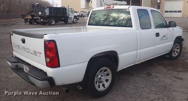 image for item DQ5084 2006 Chevrolet Silverado 1500  pickup truck