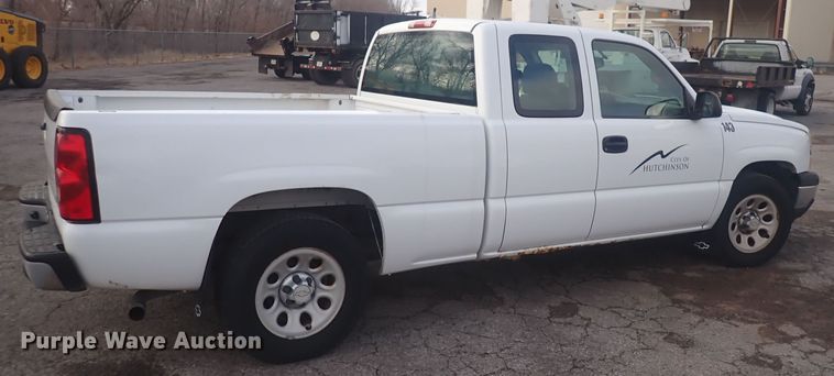 image for item DQ5084 2006 Chevrolet Silverado 1500  pickup truck