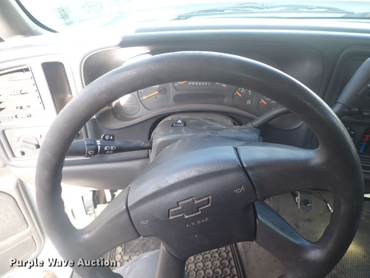 image for item DQ5084 2006 Chevrolet Silverado 1500  pickup truck