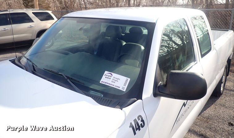 image for item DQ5084 2006 Chevrolet Silverado 1500  pickup truck