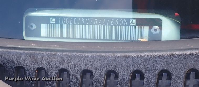 image for item DQ5084 2006 Chevrolet Silverado 1500  pickup truck