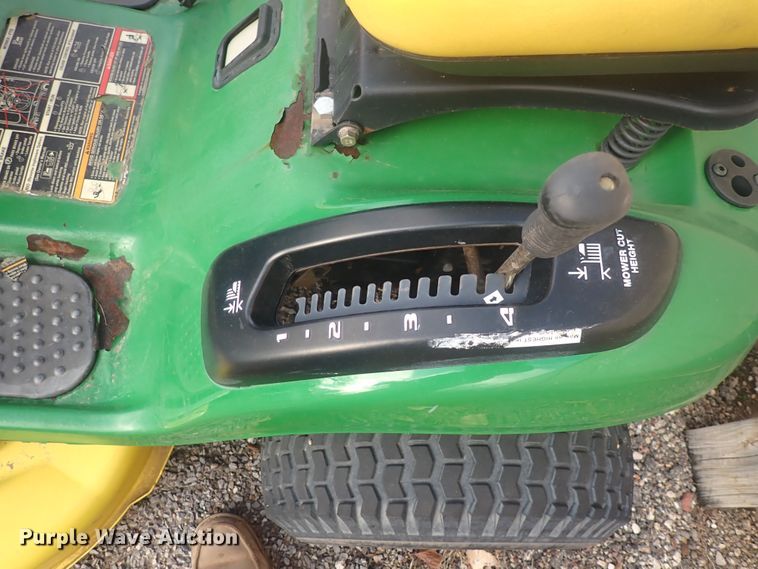 image for item DQ5087 John Deere LA105  lawn mower