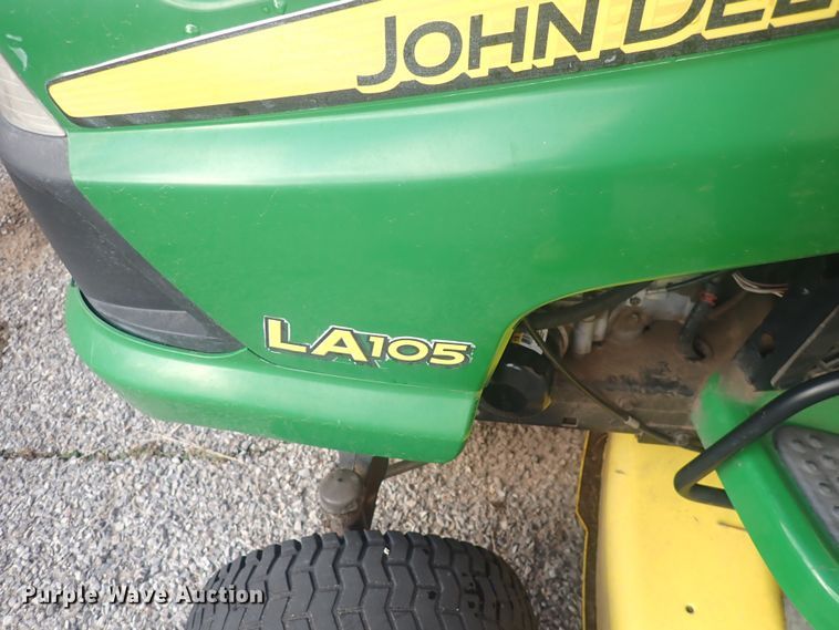 image for item DQ5087 John Deere LA105  lawn mower