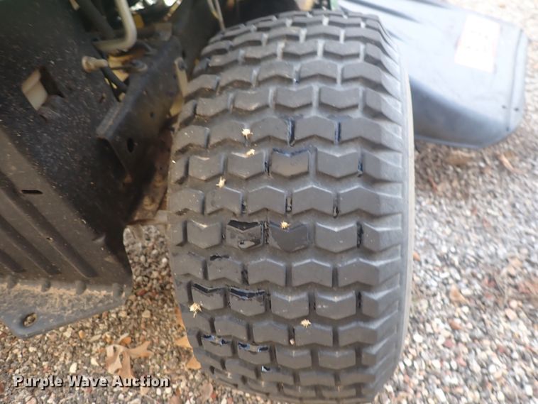 image for item DQ5087 John Deere LA105  lawn mower