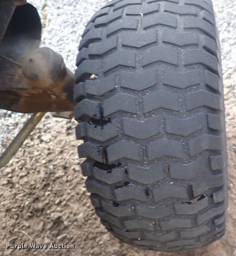 image for item DQ5087 John Deere LA105  lawn mower